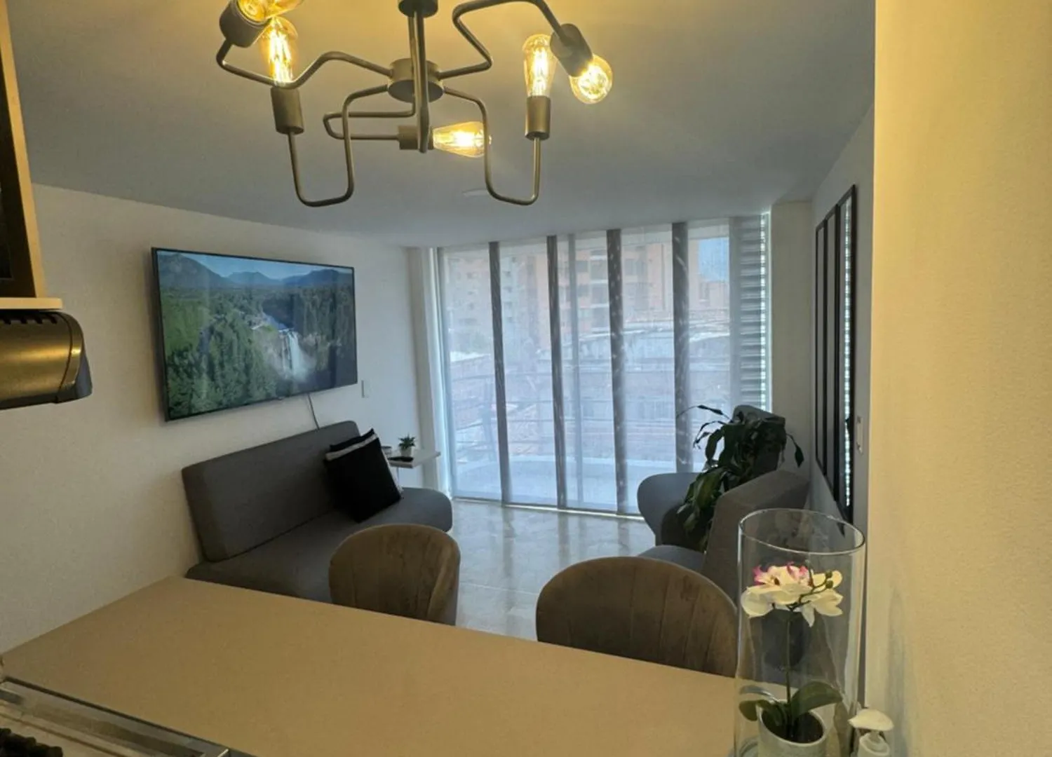 Excelente Ubicacion Junto Al Estadio Y La 70 Muy Central Medellín Apartmán